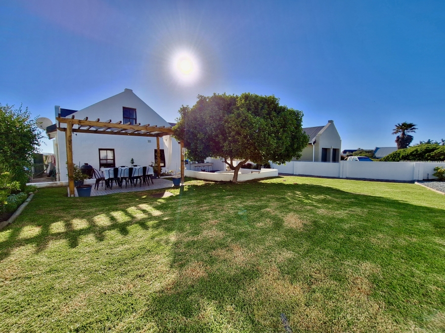 5 Bedroom Property for Sale in Grotto Bay Western Cape